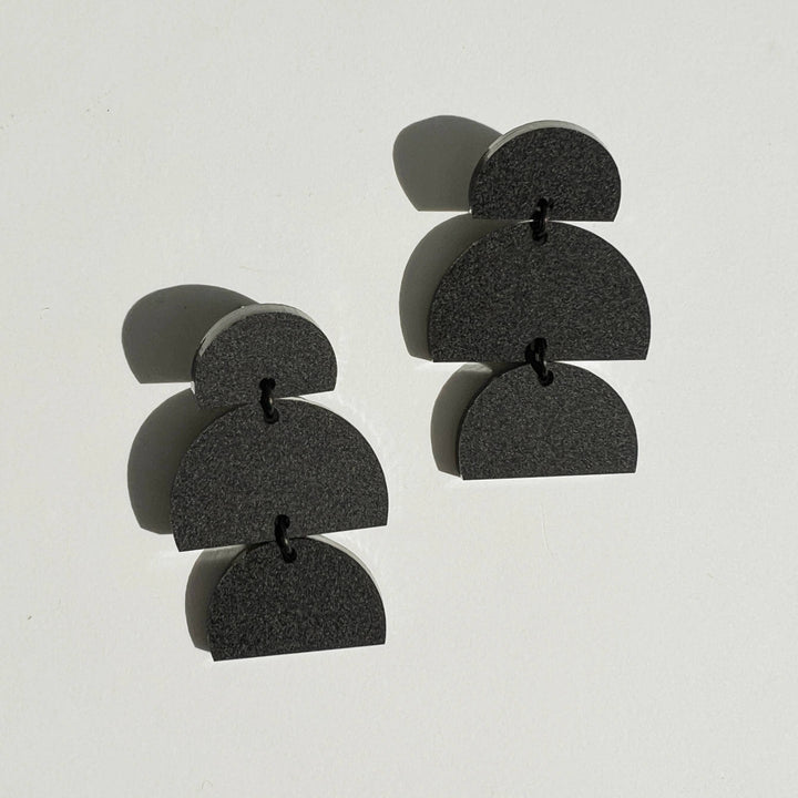 Izzy - Matte Black Dangle Earrings