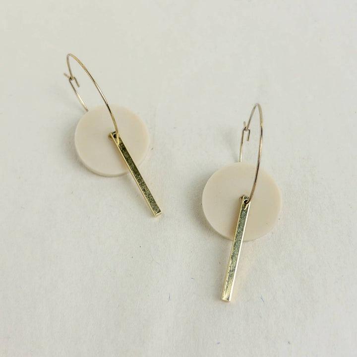 Gold Bar Hoop - Ivory Beige Earrings