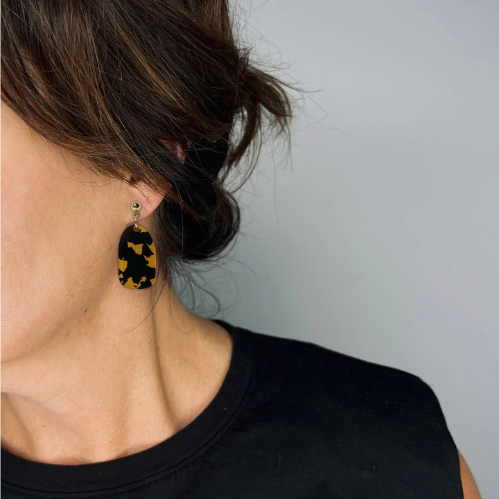 Clio Minimalist Earrings - Tortoise Shell