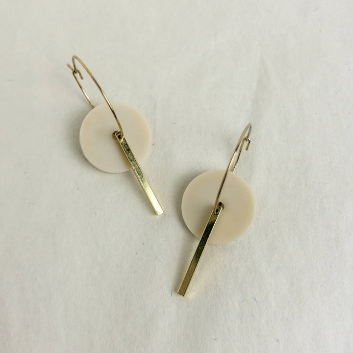 Gold Bar Hoop - Ivory Beige Earrings