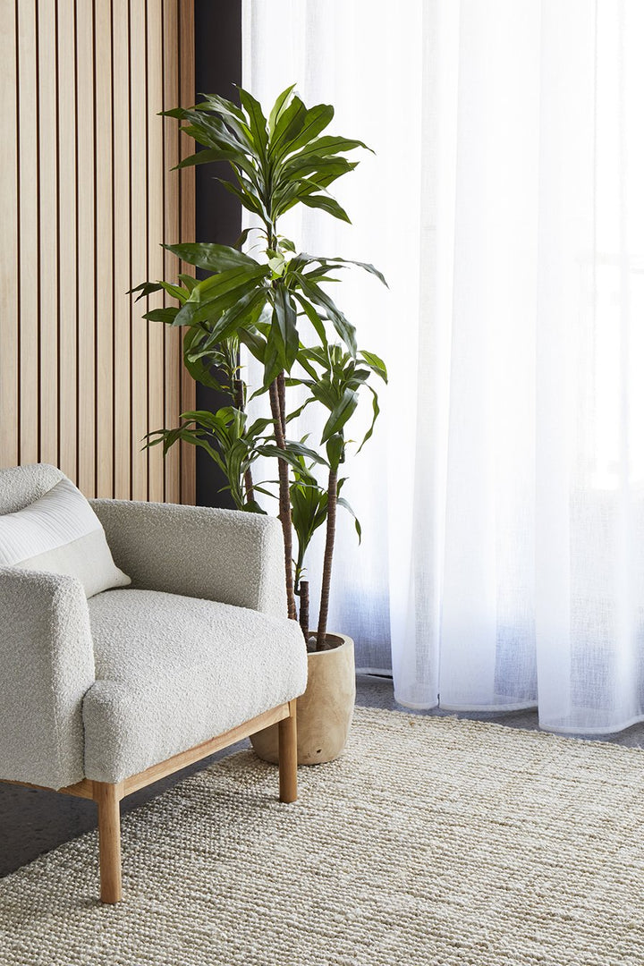 Atrium Barker Bleach