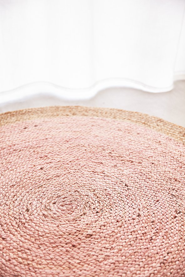 Atrium Round Natural and Pink