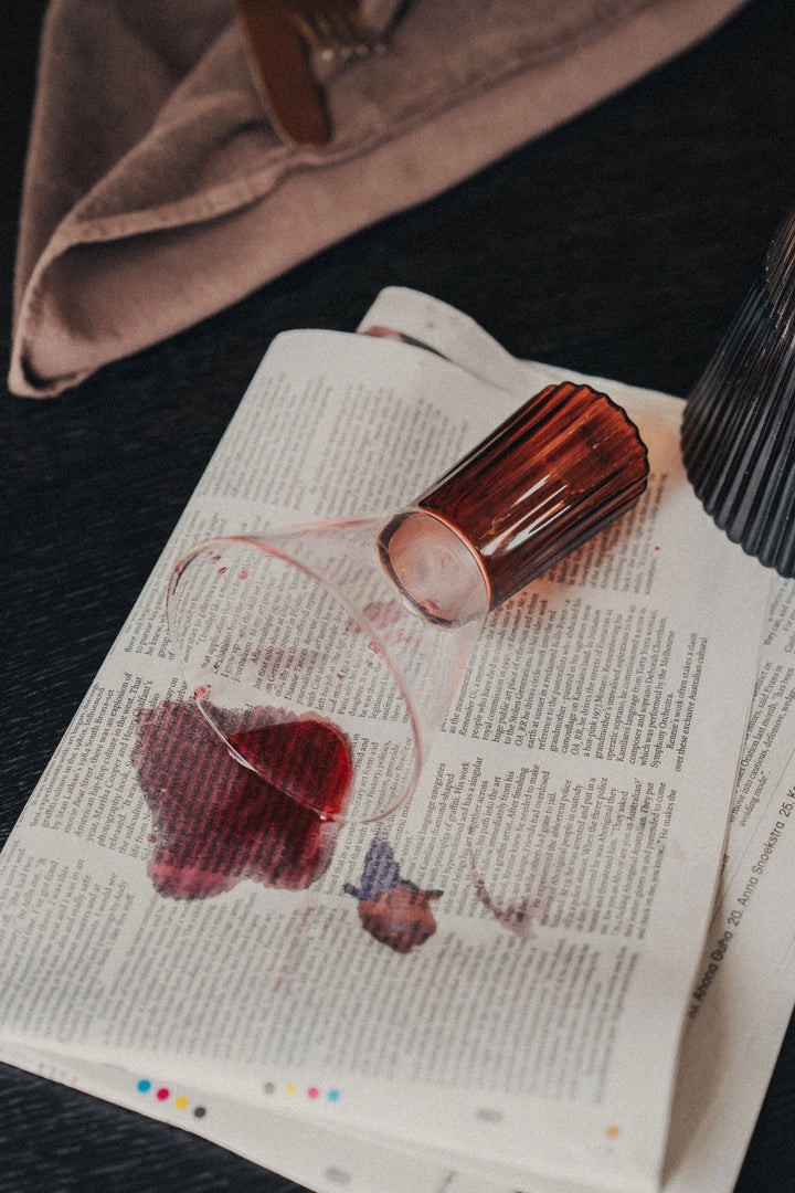 Kairos Wine Glass | Clear/Dark Amber