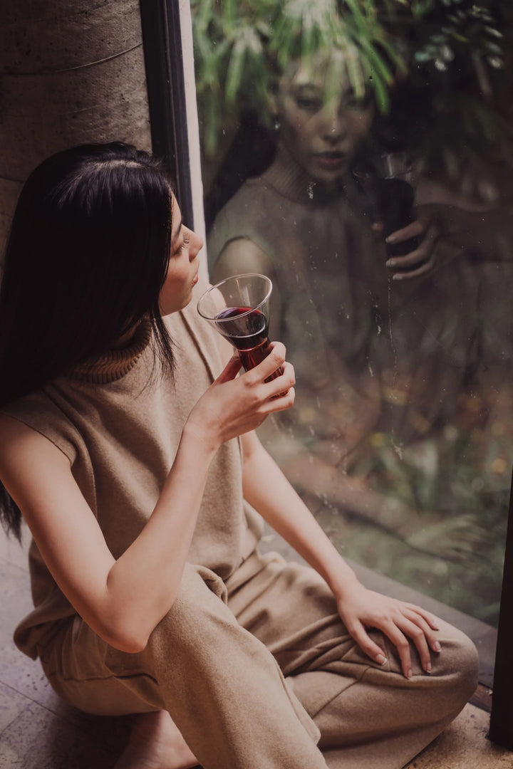 Kairos Wine Glass | Clear/Dark Amber