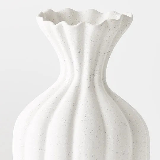 Basma Vase