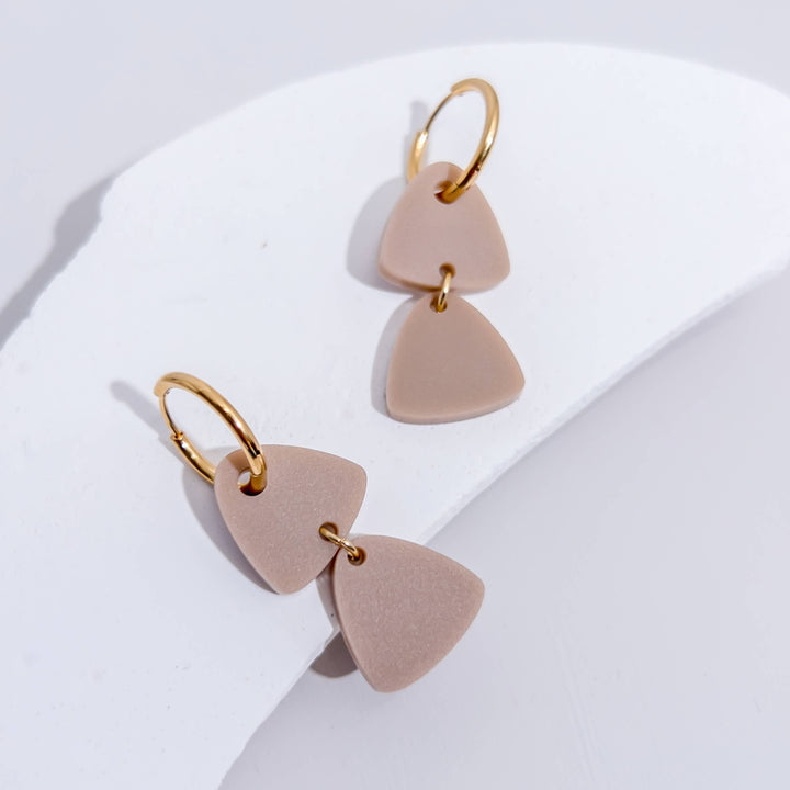 Freya Huggie Dangle - Taupe Earrings