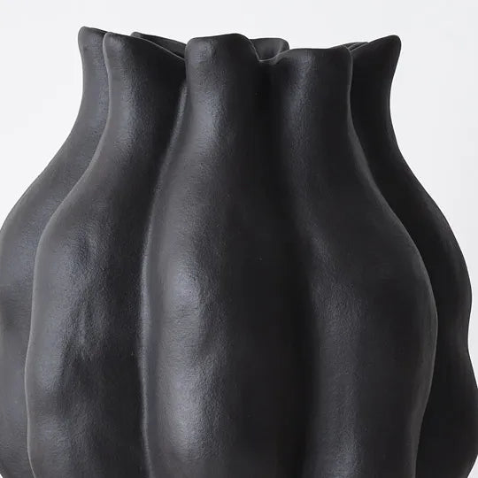 Eudora Vase Black