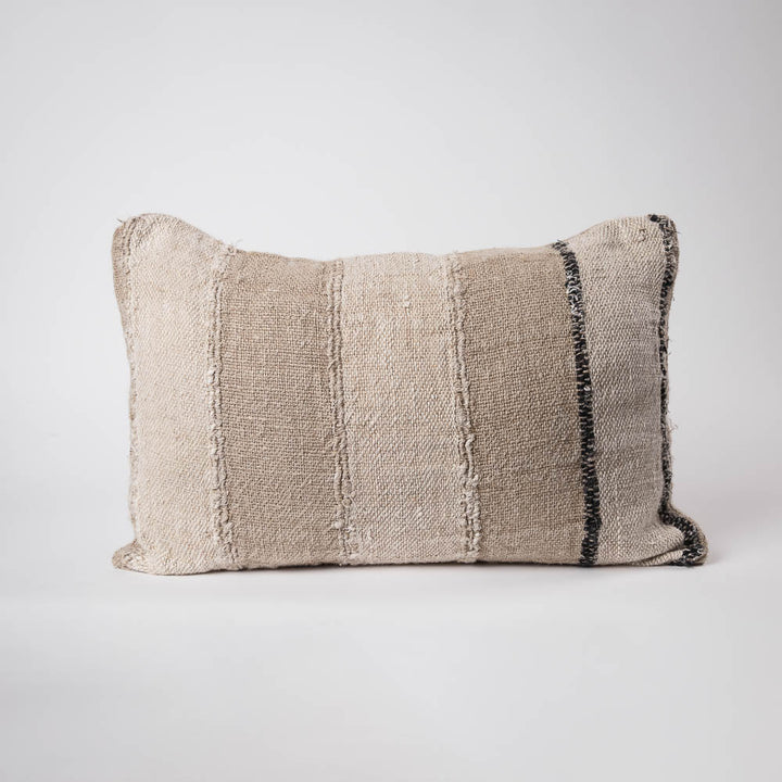 Retreat Cushion - Natural/Ivory/Black