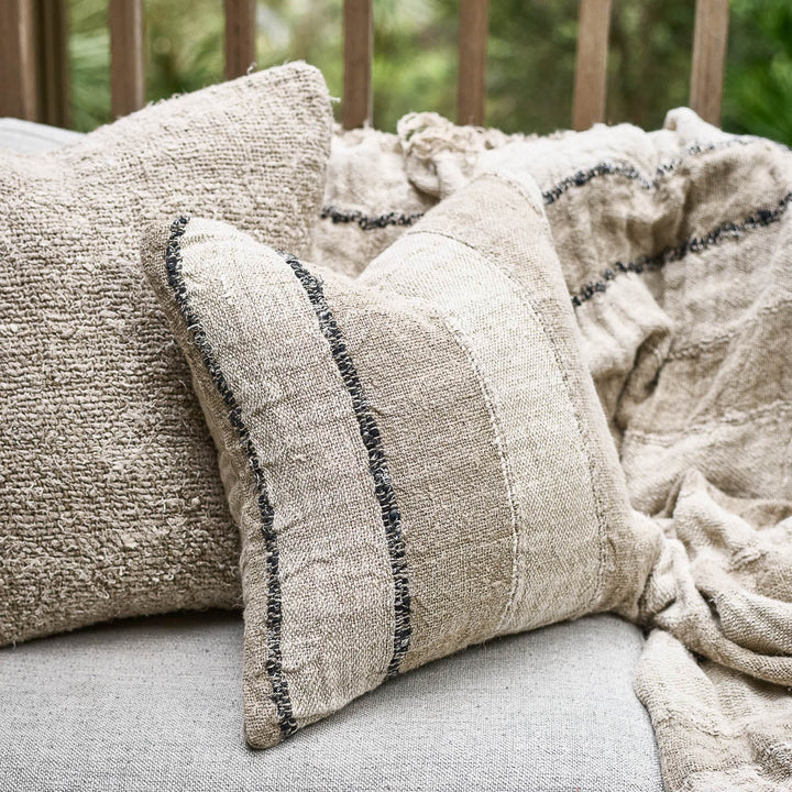 Retreat Cushion - Natural/Ivory/Black