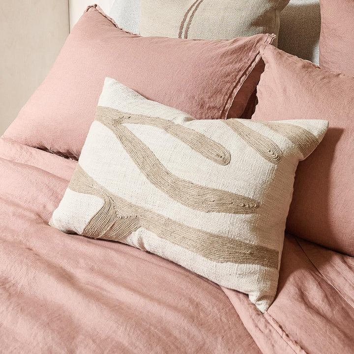 Zanth Cushion - Ivory/Natural