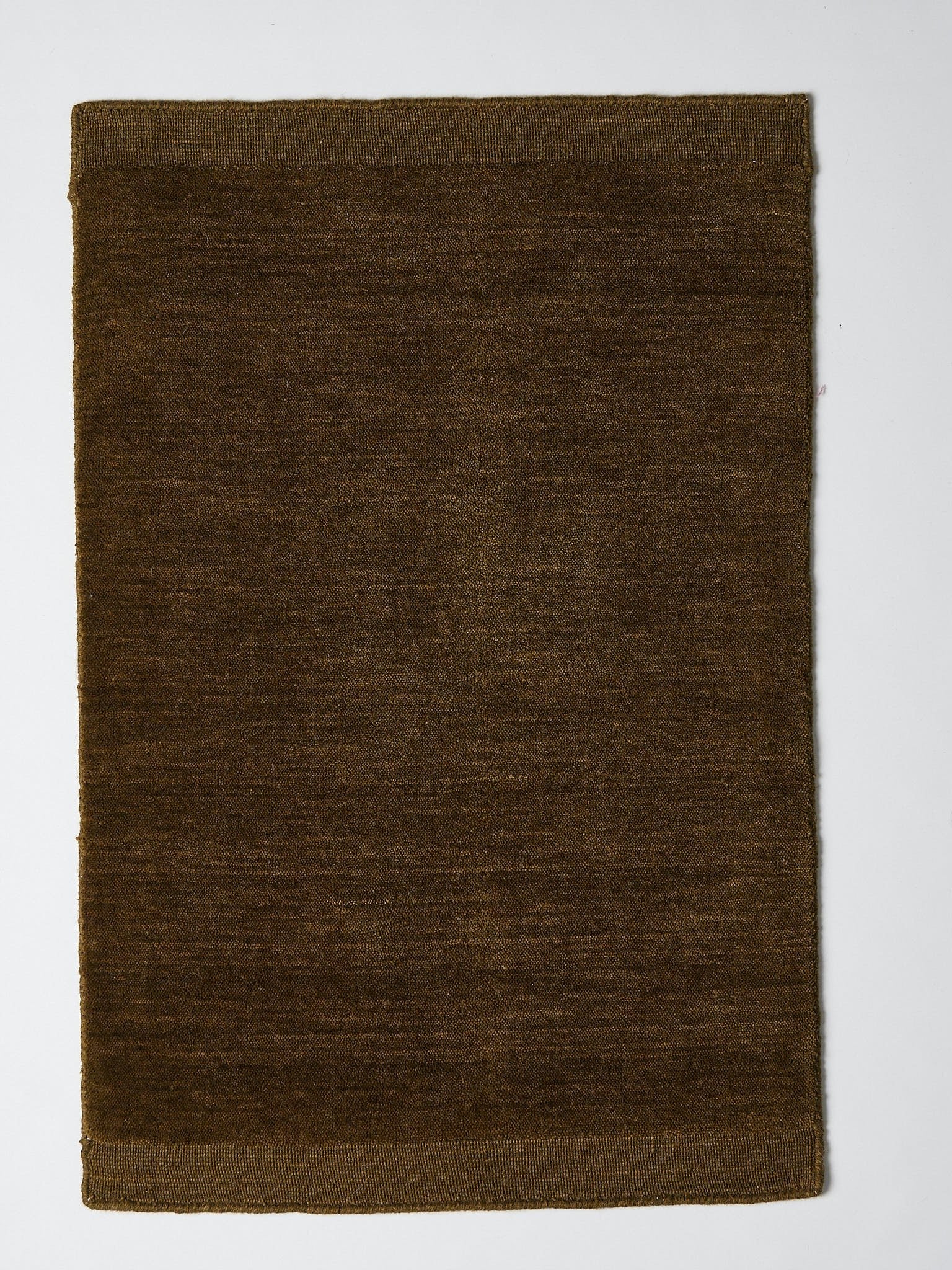 Signature Brown New Zealand Wool Rug. Made To Order – Terracotta Clover