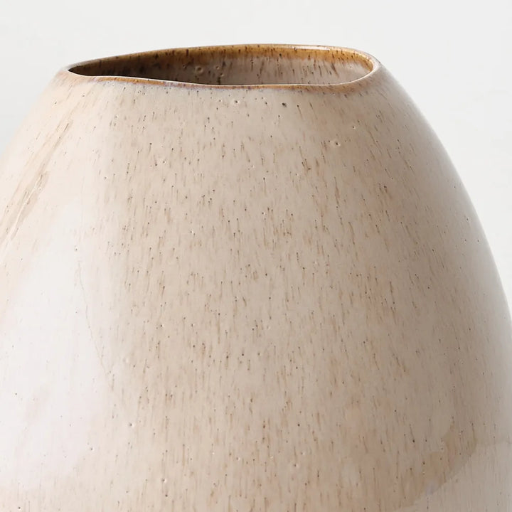Natsuka Pod Vase