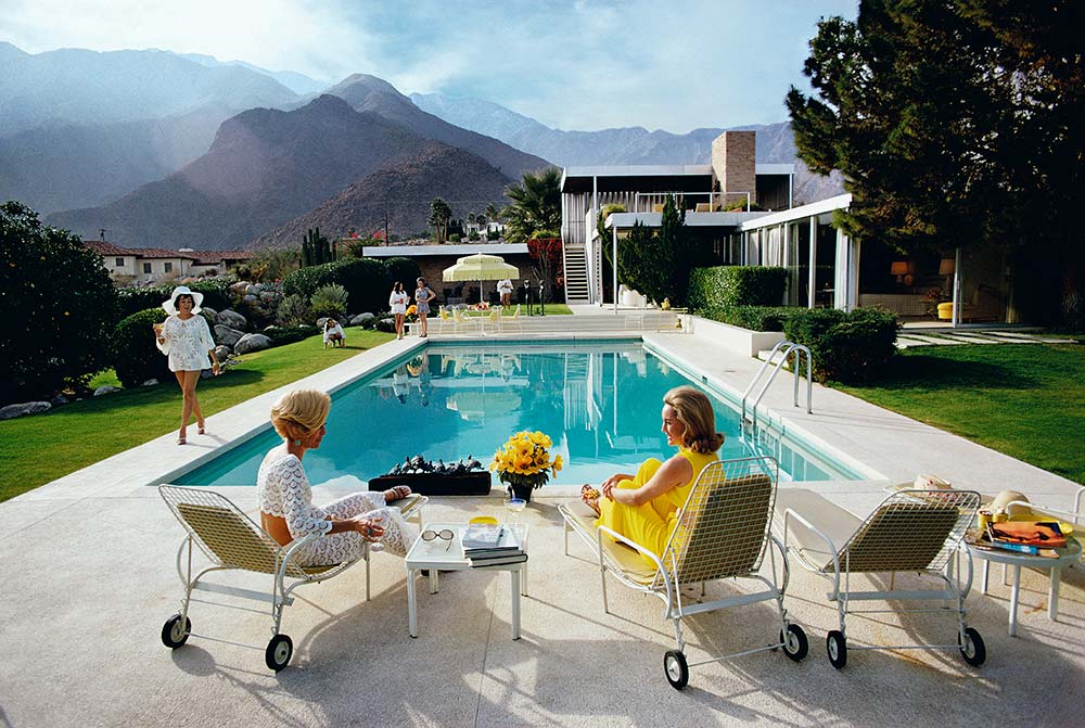 Poolside Gossip- Slim Aarons by FinePrint Co
