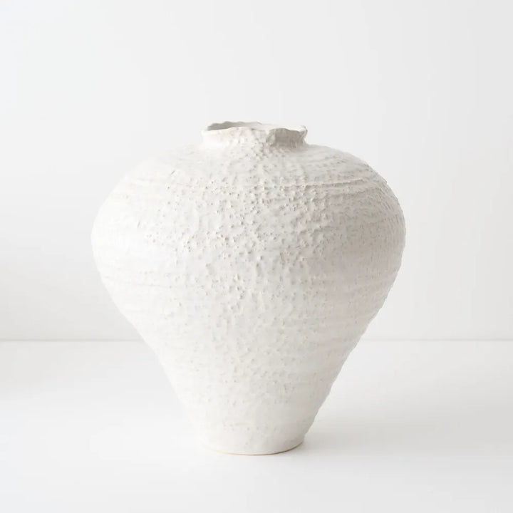 Pyra Vase
