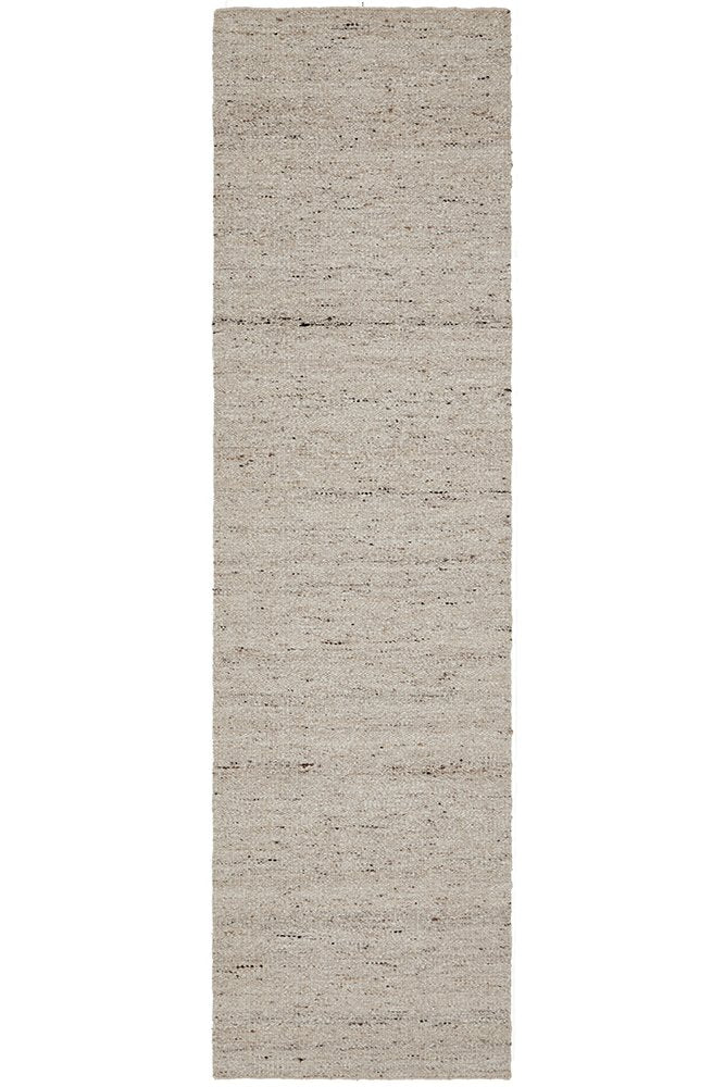 Elm Pepper Runner