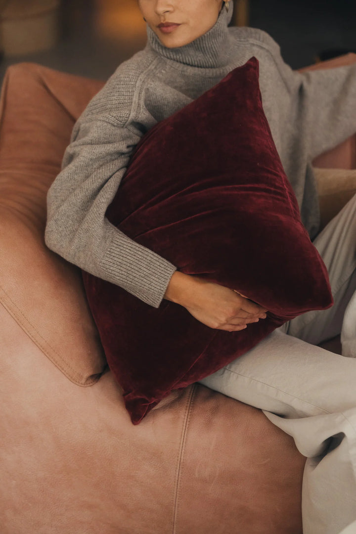 Linen Velvet Cushion - Burgundy by Saarde