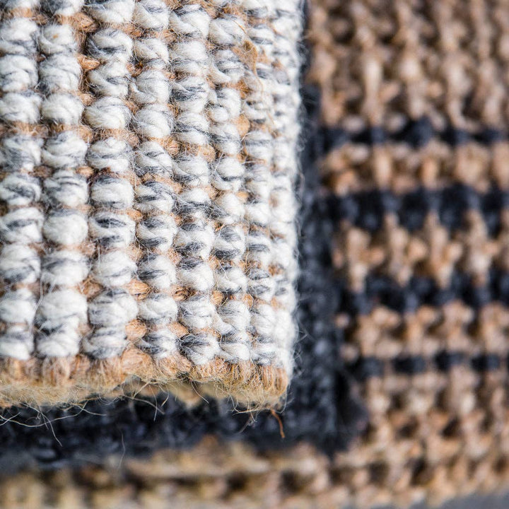 Carter Wool & Jute: Oversized mat